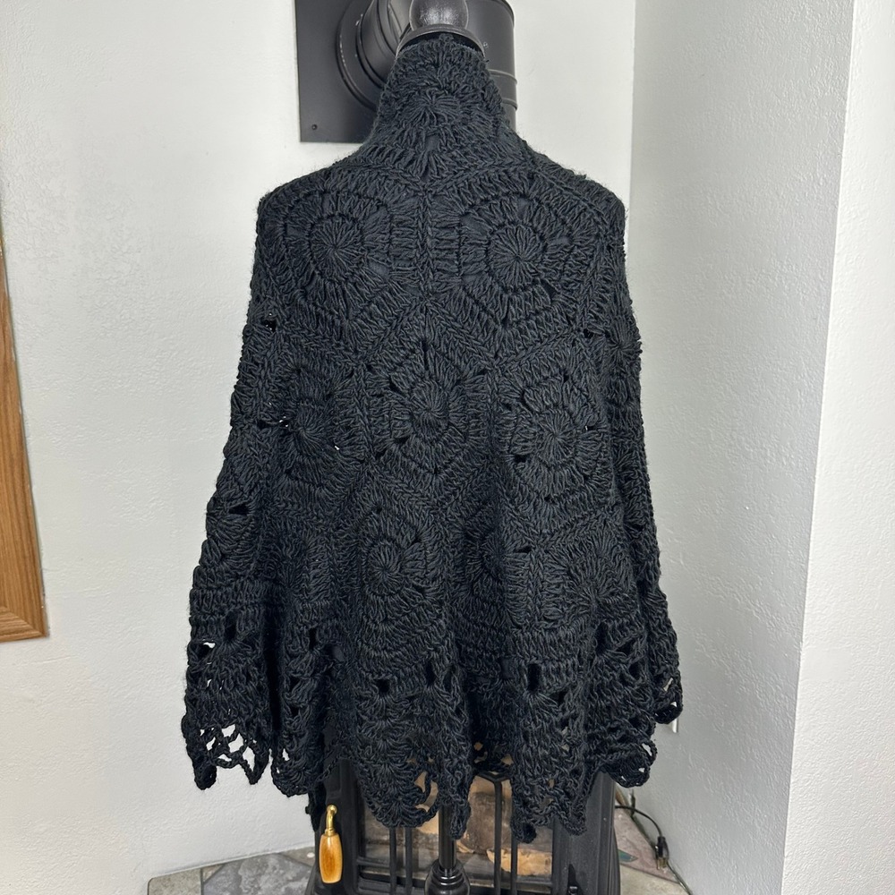 Vintage Black Granny Square Crochet Shawl Wrap Boho Witchy Festival One Size